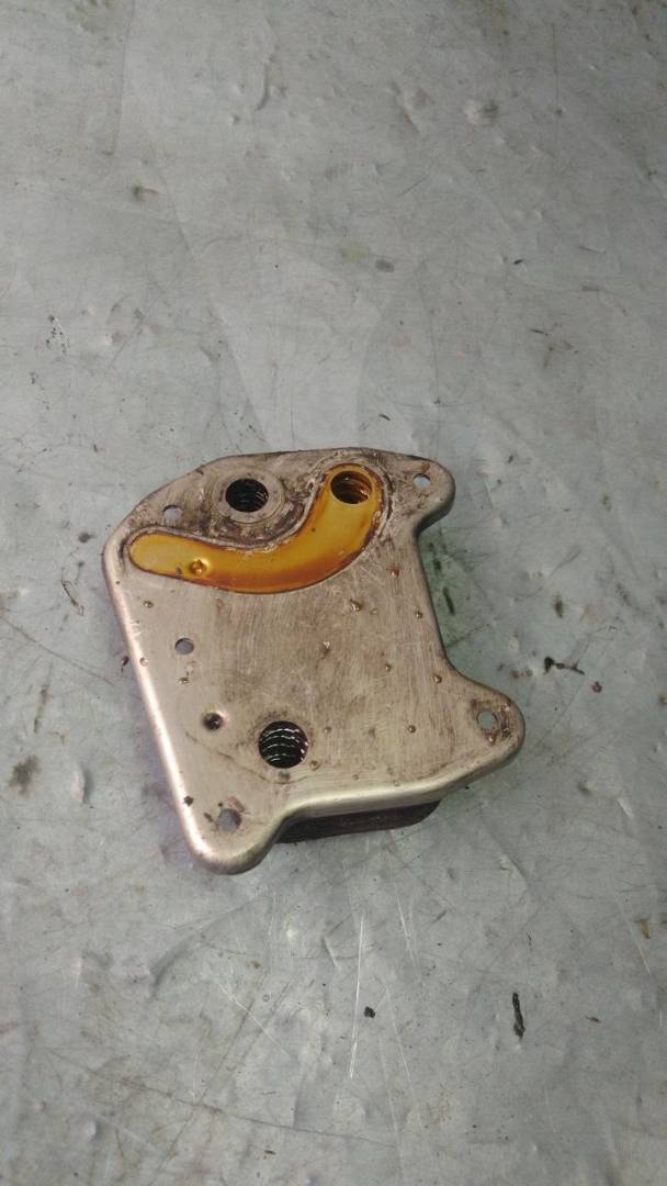 радиатор масляный Mercedes-Benz Vito W638 (1996 - 2003), 2.2 л., дизель, A6111880301, 6111880301 - фото №1