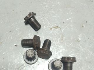 болт двигателя Honda Civic 7 поколение 2001, 1.6 л., бензин