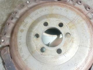 корзина сцепления Volkswagen Golf 4 поколение (1997 - 2006), 1.4 л., бензин, 032141025F, 133082149614