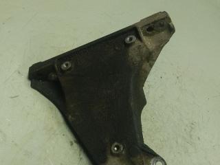 кронштейн двигателя Volkswagen Passat B5 (1996 - 2001), 1.8 л., бензин, 8D0199308F