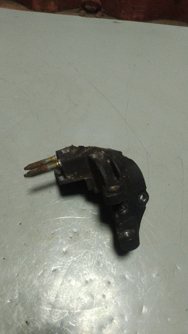 кронштейн двигателя Honda Civic 7 поколение 2001, 1.6 л., бензин - фото №1