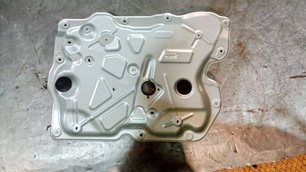 молдинг двери передней правой Nissan Teana J32 (2008 - 2014), седан, 80770JN02A - фото №1