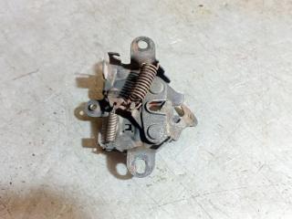 замок капота Toyota Yaris P1 (1999 - 2003)