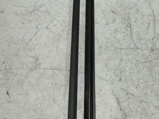 Уплотнитель стекла Volkswagen Passat B6 2006