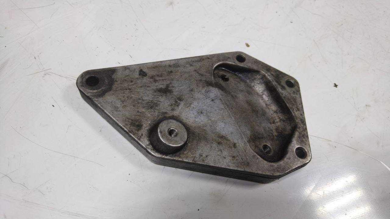 кронштейн топливного фильтра Mercedes-Benz Vito W638 1999, 2.2 л., дизель, A6110981139, 6110981139 - фото №1