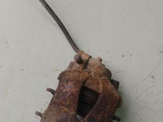 суппорт передний правый Volkswagen Beetle 2 поколение (1998 - 2005), 1.4 л.