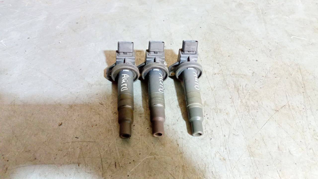 катушка зажигания Toyota Aygo 1 поколение (2005 - 2008), 1.0 л., бензин, 9008019019 - фото №1