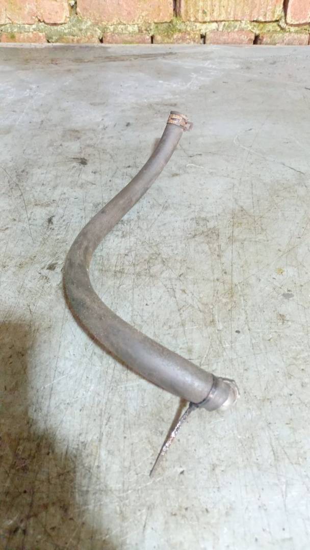 патрубок радиатора Dodge Caravan 4 поколение (2000 - 2007), 2.4 л., бензин - фото №1