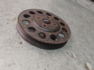 шкив помпы Mitsubishi Lancer 9 поколение (2003 - 2010), 1.6 л., бензин