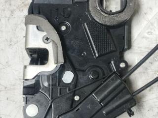 замок двери передней левой Toyota Yaris XP9 (2005 - 2009)