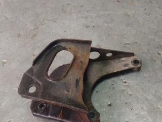 кронштейн двигателя Nissan Almera N16 2000, 1.8 л., бензин