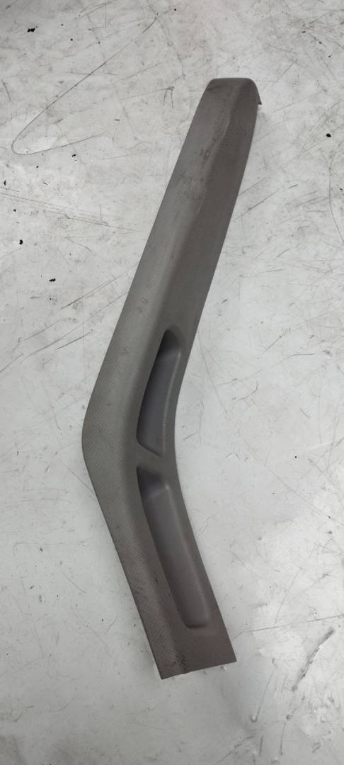 накладка двери (крышки) багажника Toyota Yaris XP9 (2005 - 2009), 742220D020 - фото №1