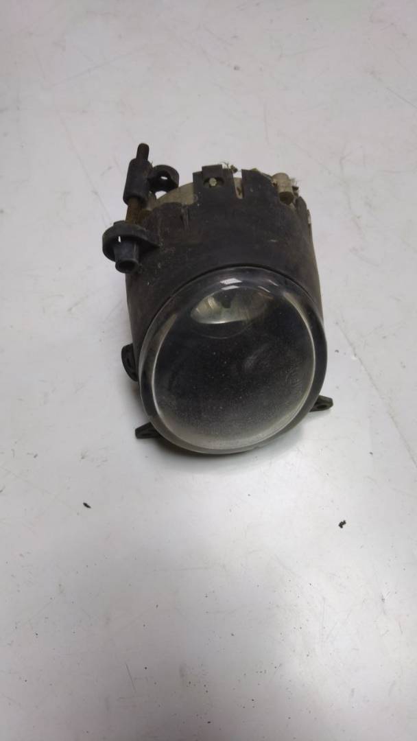 фара противотуманная левая Mitsubishi Colt 6 поколение (Z20/Z30) (2002 - 2012), MR957361 - фото №1