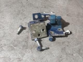 петля двери Peugeot Partner 1 поколение (M59) [рестайлинг] 2004