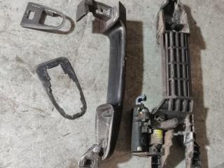 ручка наружная Toyota Corolla Verso 1 поколение [рестайлинг] 2007