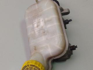 цилиндр тормозной главный Chrysler Pacifica 1 поколение (2003 - 2008), P04821154AD