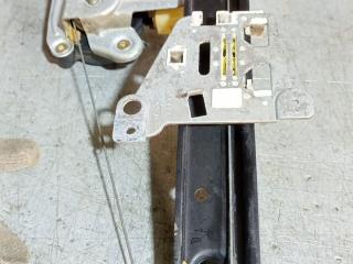 стеклоподъемник задний левый Volvo S60 1 поколение (2000 - 2004), 119971089