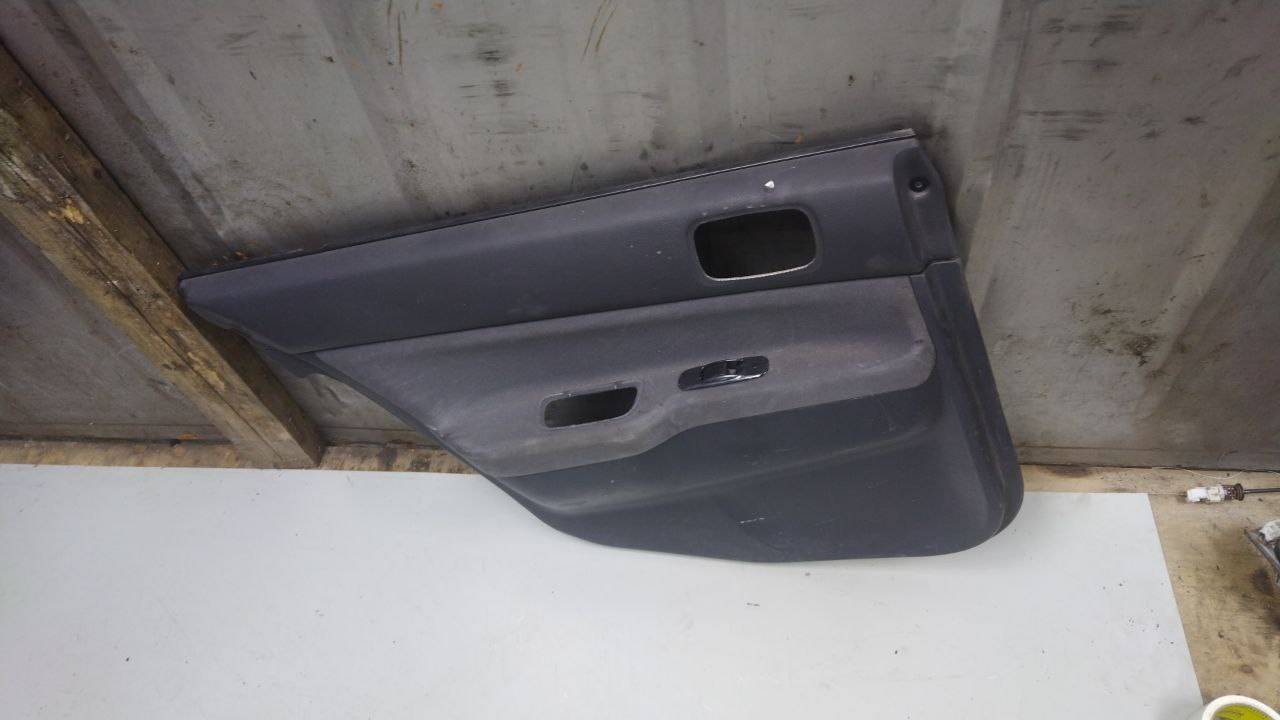 обшивка двери задняя левая Mitsubishi Lancer 9 поколение (2003 - 2010), MR4442513 - фото №1