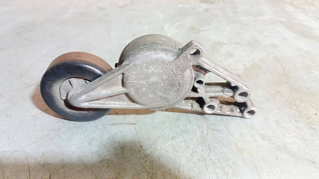 натяжитель Volkswagen Passat B5 1999, 1.6 л., бензин, 803011204595 - фото №1