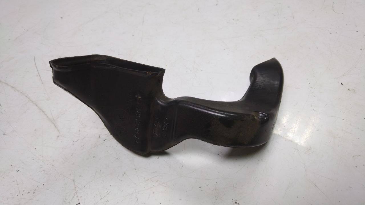 воздуховод (дефлектор) радиатора Ford Focus 1 поколение (1998 - 2001), XS4H18C299AE - фото №1