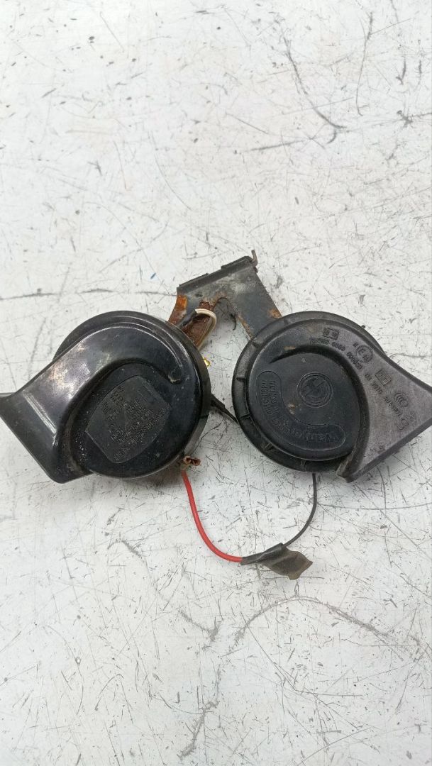 сигнал (клаксон) Chevrolet Cruze 1 поколение 2010, 1.8 л., бензин, 000669, 033616A044901, A044901 - фото №1