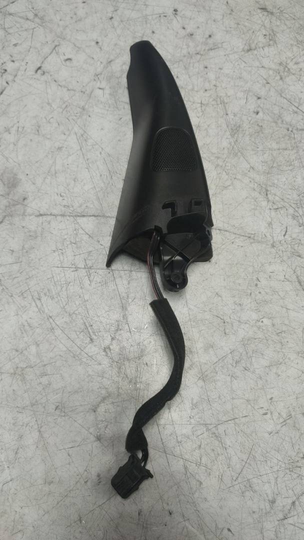 накладка зеркала лев. Volkswagen Golf Plus 1 поколение (2005 - 2009), 1K0035411A - фото №1