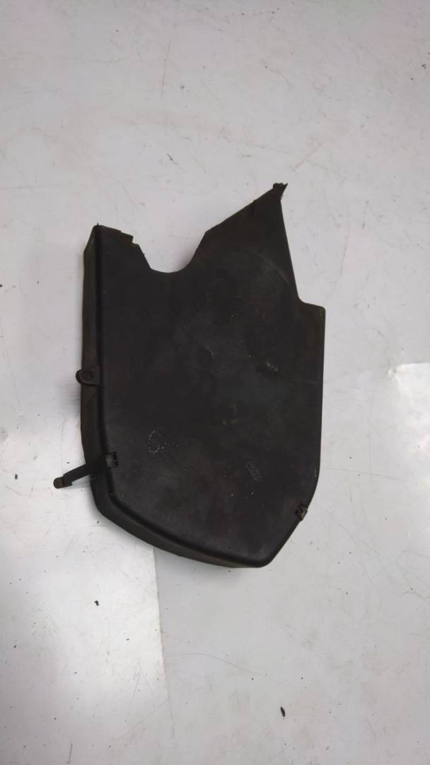 защита (кожух) ремня ГРМ Volkswagen Golf 4 поколение 1999, 1.6 л., бензин, 06A109108B - фото №1