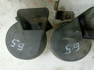 сигнал (клаксон) Volkswagen Passat B5 [рестайлинг] (2000 - 2005), 1.8 л., бензин, МКПП