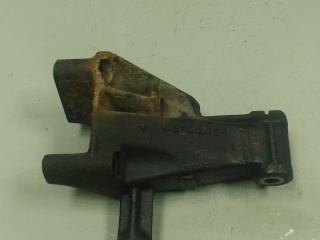 кронштейн двигателя Alfa Romeo 147 1 поколение (2000 - 2004), 1.9 л., дизель, 46744451