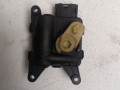 моторчик заслонки печки Volkswagen Touran 1 поколение (2003 - 2006), 1.8 л., бензин, АКПП, H0327002, 185008012120 - фото №2