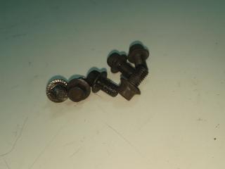 болт корзины сцепления Ford Focus 1 поколение (1998 - 2001), 1.6 л., бензин, МКПП