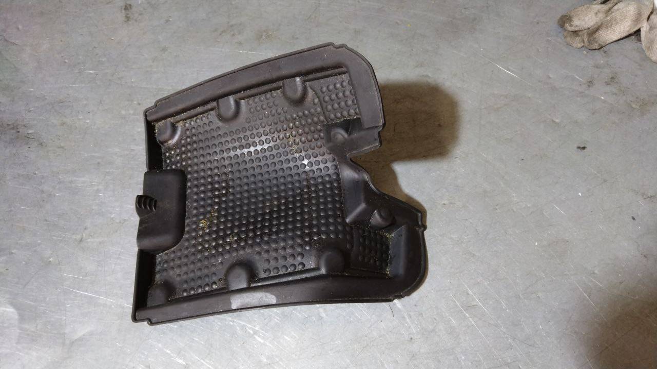 накладка салона Chrysler Voyager 4 поколение (2001 - 2004) - фото №1