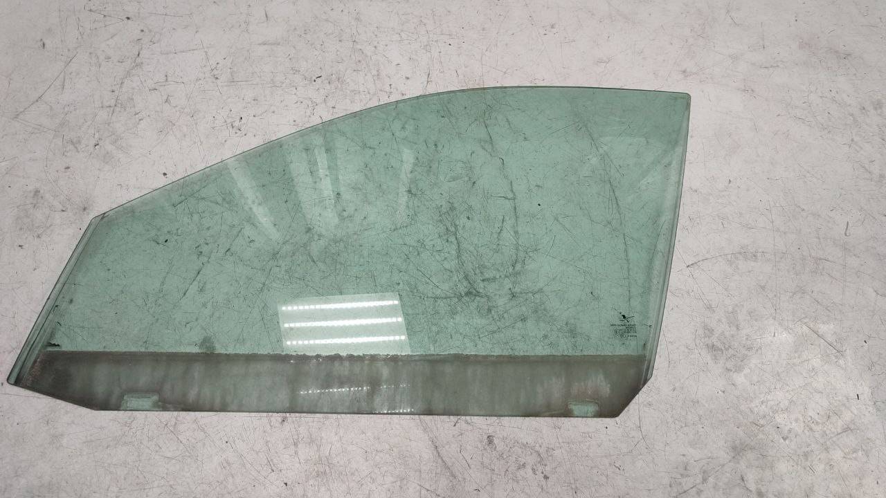 стекло двери передней левой Saab 9-3 2 поколение (2002 - 2007) - фото №1
