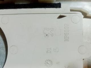 обшивка центральной стойки Peugeot 207 1 поколение (2006 - 2009), MP6169