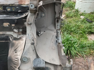 четверть передняя левая Volkswagen Passat B5 [рестайлинг] (2000 - 2005), 1.8 л., бензин, МКПП