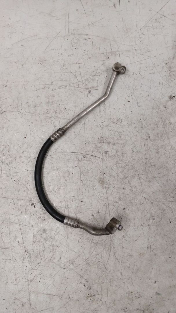 трубка кондиционера Volkswagen Touran 1 поколение (2003 - 2006), 1.8 л., бензин, АКПП - фото №1