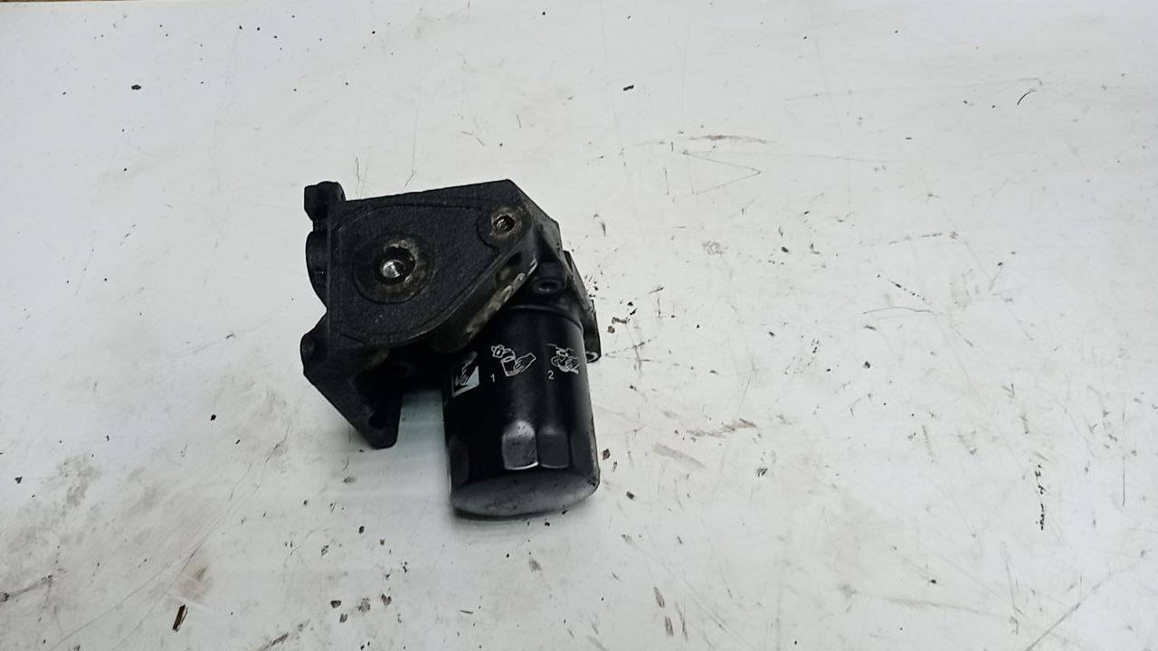 корпус масляного фильтра Ford Focus 2 поколение (2004 - 2008), 1.8 л., дизель - фото №1