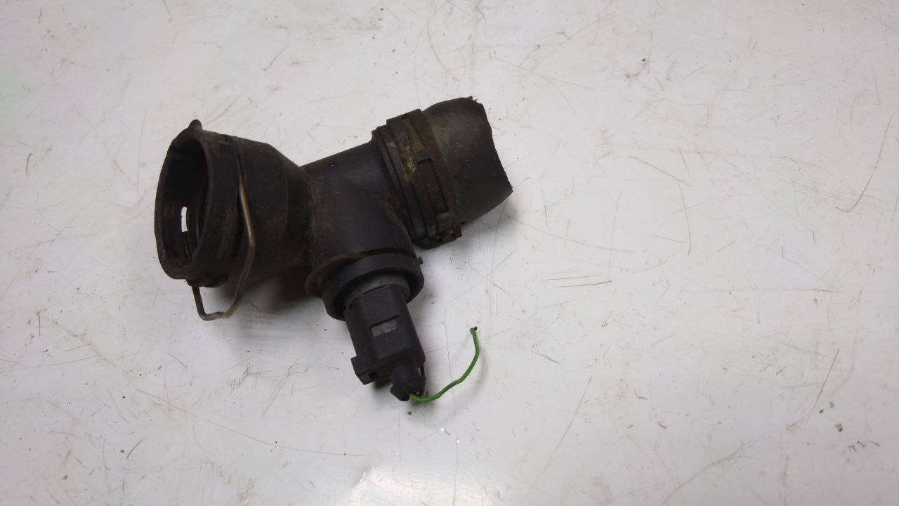 фланец (тройник) системы охлаждения Volkswagen Golf 5 поколение (2003 - 2009), 1K0122291AD - фото №1