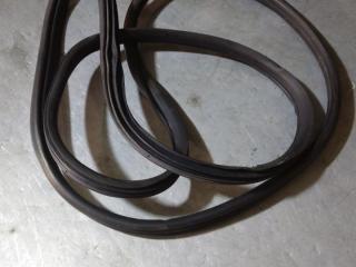 уплотнитель двери Honda Civic 8 поколение (2005 - 2008), хетчбэк 5 дв.