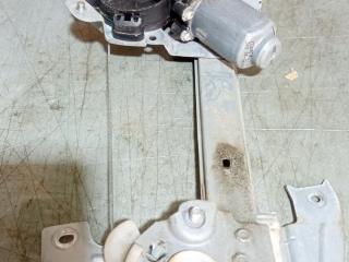 стеклоподъемник передний правый Toyota Aygo 1 поколение (2005 - 2008), хетчбэк 3 дв.