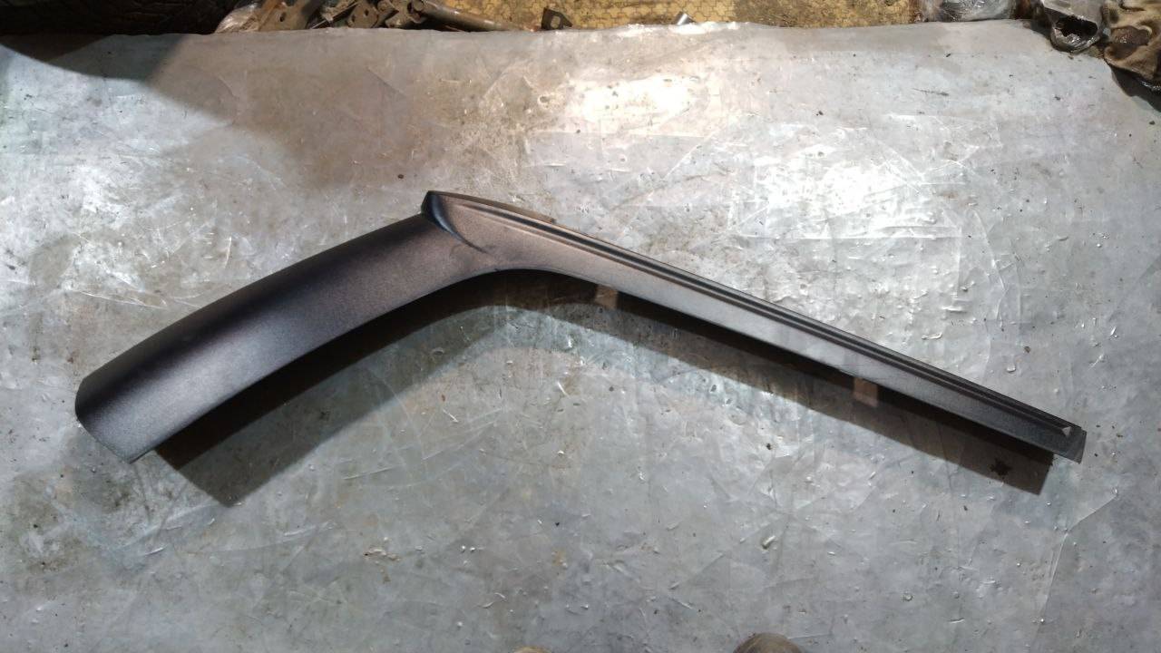 молдинг крыши Chrysler Pacifica 1 поколение (2003 - 2008) - фото №1