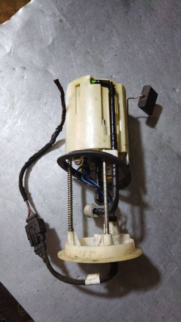 насос топливный Mercedes-Benz A-Класс W169 (2004 - 2008), 2.0 л., дизель, A1694701294, 1694701294 - фото №1