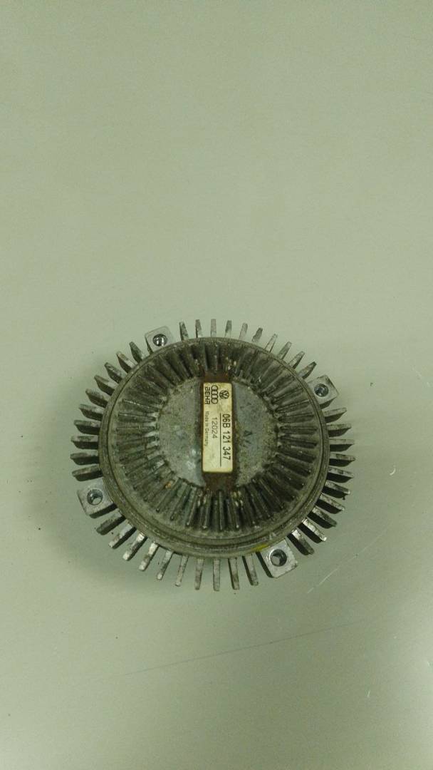 вискомуфта Volkswagen Passat B5 (1996 - 2001), 1.6 л., бензин, 06B121347 - фото №1