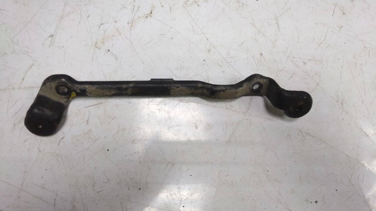 кронштейн (крепление) впускного коллектора Honda Civic 7 поколение 2001, 1.6 л., бензин, 17202PLC000 - фото №1