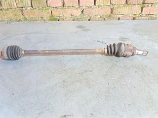 полуось передняя правая (приводной вал, ШРУС) Toyota Aygo 1 поколение (2005 - 2008), 1.0 л., бензин, МКПП