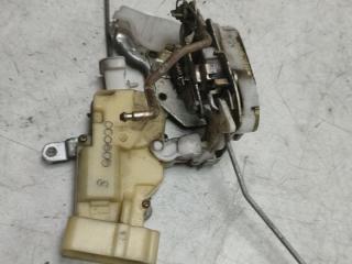 замок двери передней левой Toyota Yaris P1 (1999 - 2003), хетчбэк 5 дв.