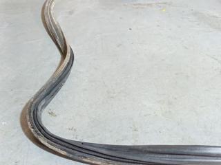 уплотнитель Honda Civic 7 поколение [рестайлинг] 2004, седан