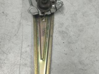 стеклоподъемник задний левый Toyota Yaris P1 (1999 - 2003), хетчбэк 5 дв.