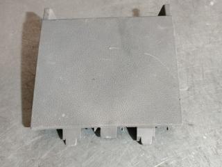 крышка блока предохранителей Volkswagen Transporter T5 (2003 - 2009), 7H1857151B