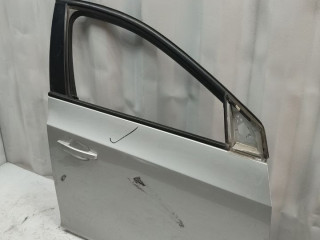 дверь передняя правая Chevrolet Cruze 1 поколение 2010, 1.6 л., бензин, МКПП, седан